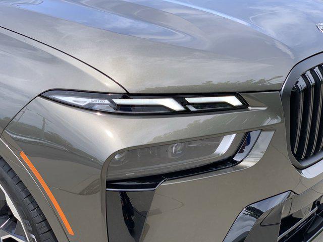 new 2026 BMW X7 car, priced at $118,625
