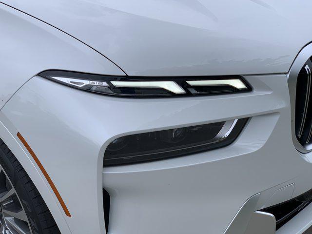 new 2026 BMW X7 car, priced at $90,685