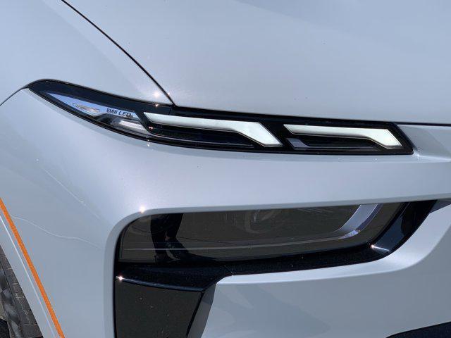 new 2025 BMW X7 car, priced at $99,065