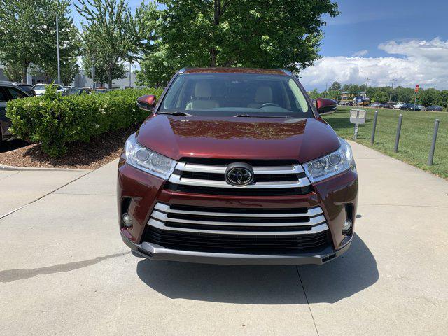 used 2017 Toyota Highlander car, priced at $27,977