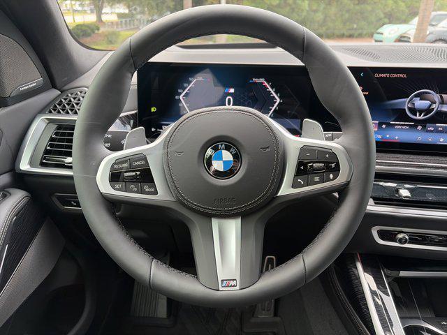 new 2026 BMW X7 car, priced at $100,555