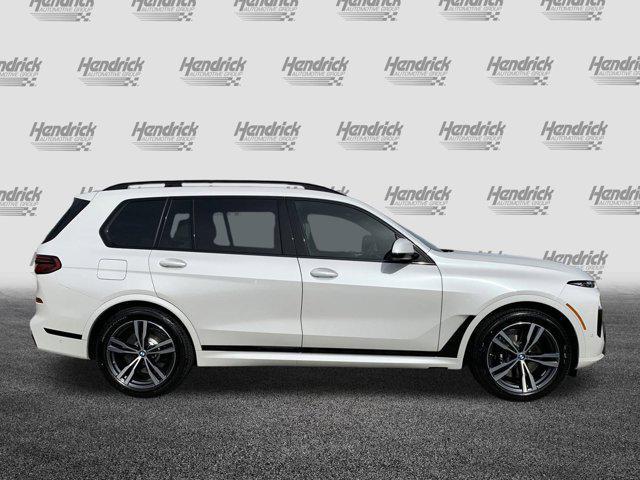 new 2025 BMW X7 car, priced at $100,925
