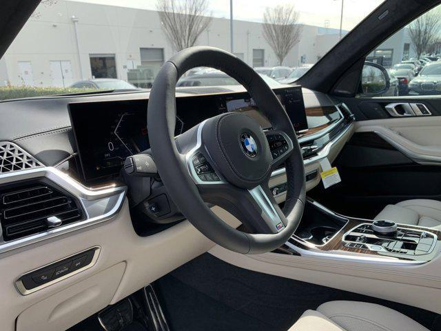 new 2025 BMW X7 car, priced at $100,925