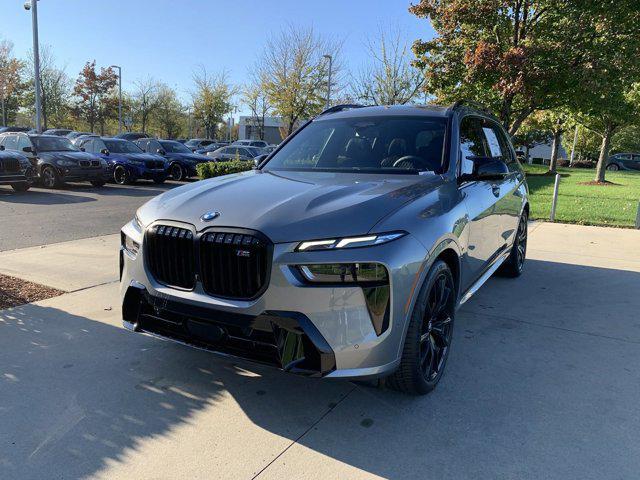 new 2025 BMW X7 car, priced at $118,525