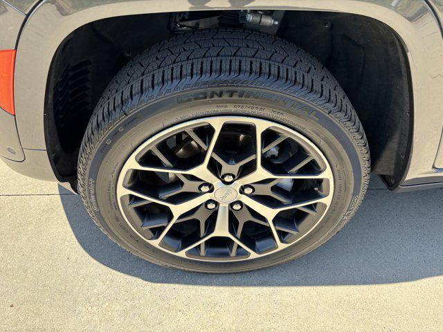 used 2022 Jeep Grand Cherokee car, priced at $41,477
