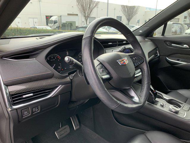 used 2020 Cadillac XT4 car, priced at $29,977