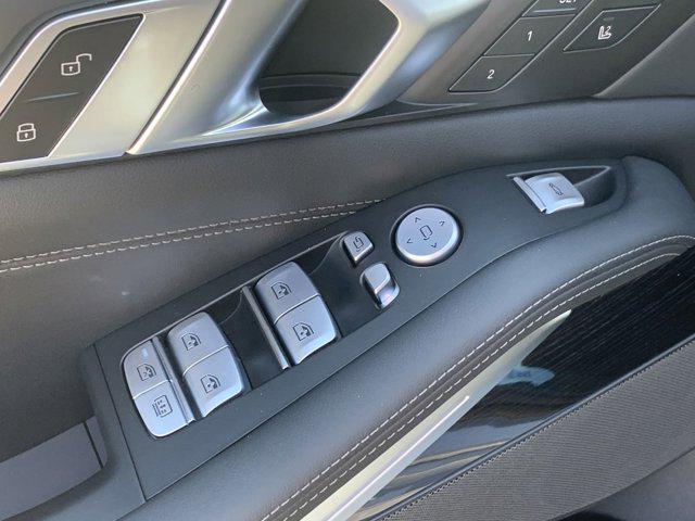 new 2025 BMW X7 car, priced at $102,310