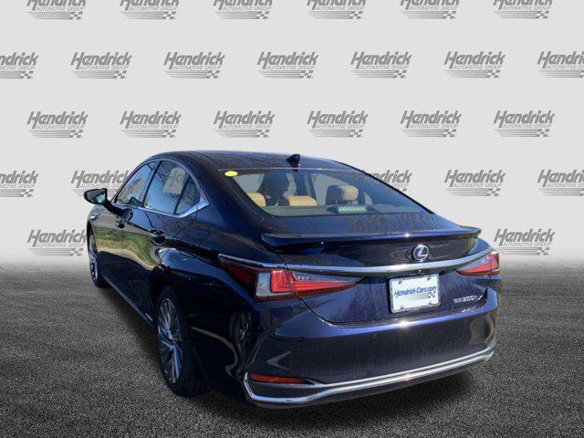 used 2019 Lexus ES 300h car, priced at $30,977