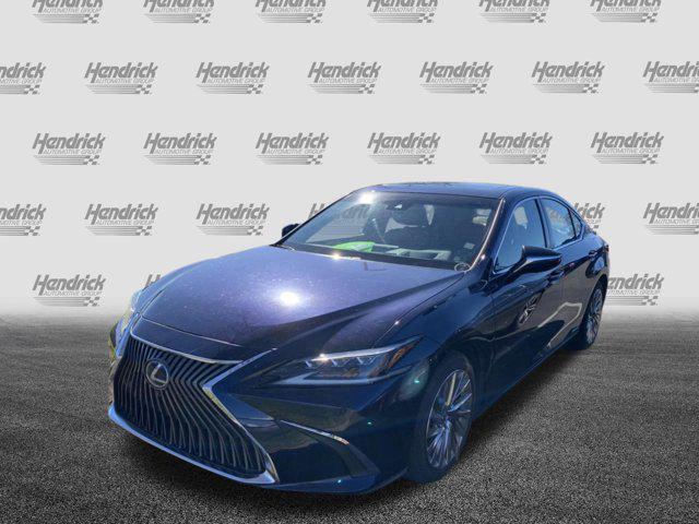 used 2019 Lexus ES 300h car, priced at $30,977