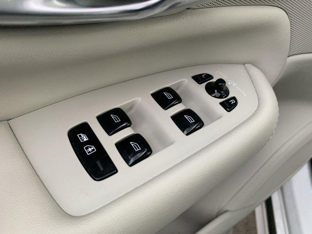 used 2022 Volvo XC90 car, priced at $39,977