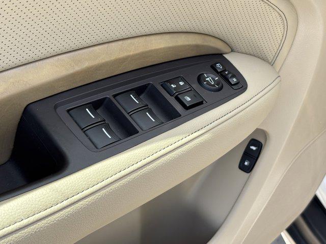 used 2020 Acura MDX car, priced at $31,977