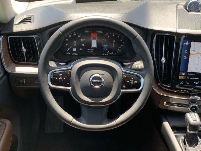 used 2019 Volvo XC60 car, priced at $22,477