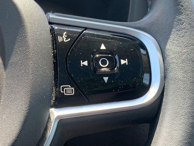 used 2019 Volvo XC60 car, priced at $22,477