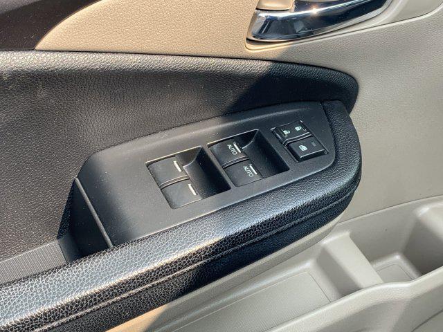 used 2016 Honda Pilot car, priced at $17,977