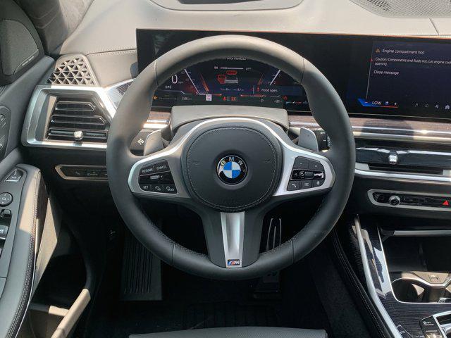 new 2026 BMW X7 car, priced at $101,885