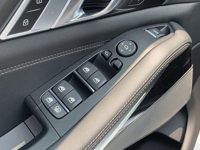 new 2026 BMW X7 car, priced at $101,885