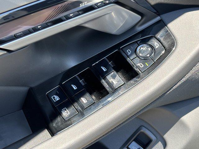 new 2026 BMW 550e car, priced at $87,090