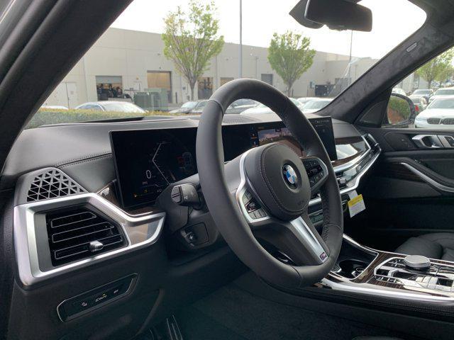 new 2025 BMW X7 car, priced at $96,160
