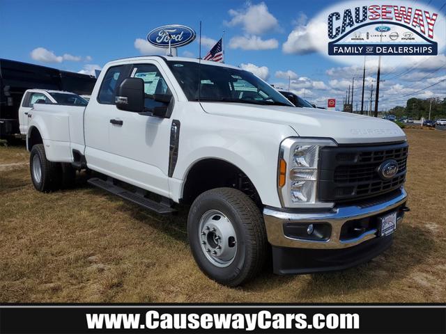 new 2024 Ford F-350 car, priced at $52,536