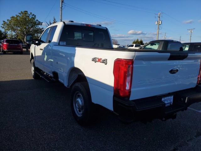 new 2024 Ford F-350 car, priced at $53,144