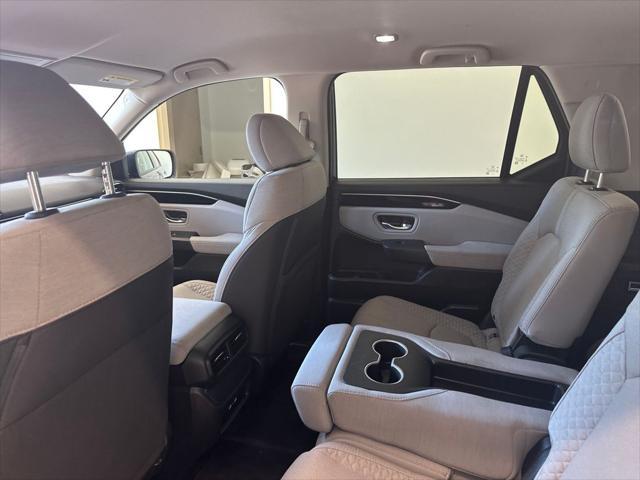 used 2023 Honda Pilot car, priced at $36,754