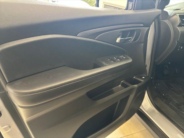 used 2022 Honda Pilot car, priced at $29,932
