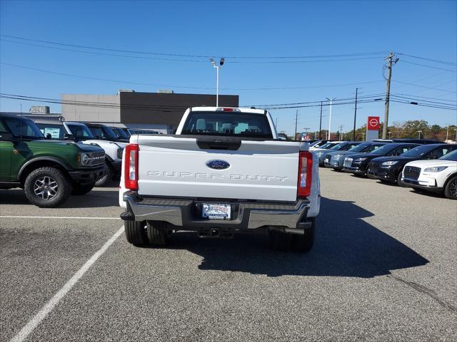 new 2024 Ford F-350 car, priced at $63,754