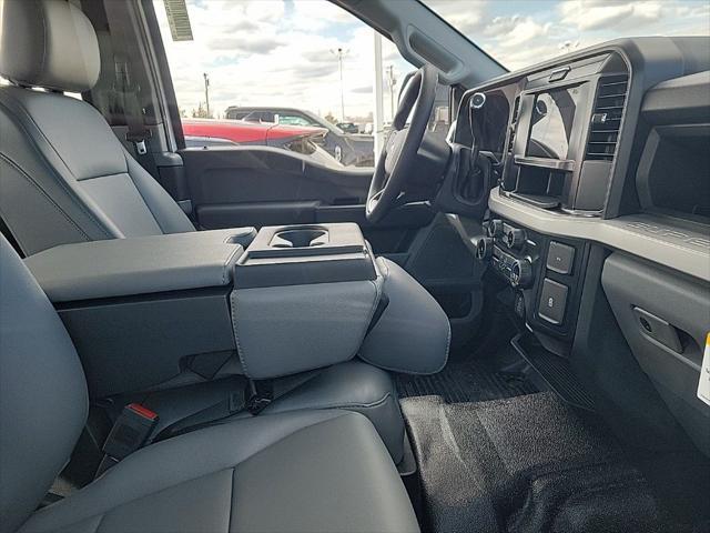 new 2025 Ford F-250 car, priced at $65,056