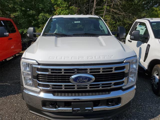 new 2024 Ford F-450 car, priced at $80,930