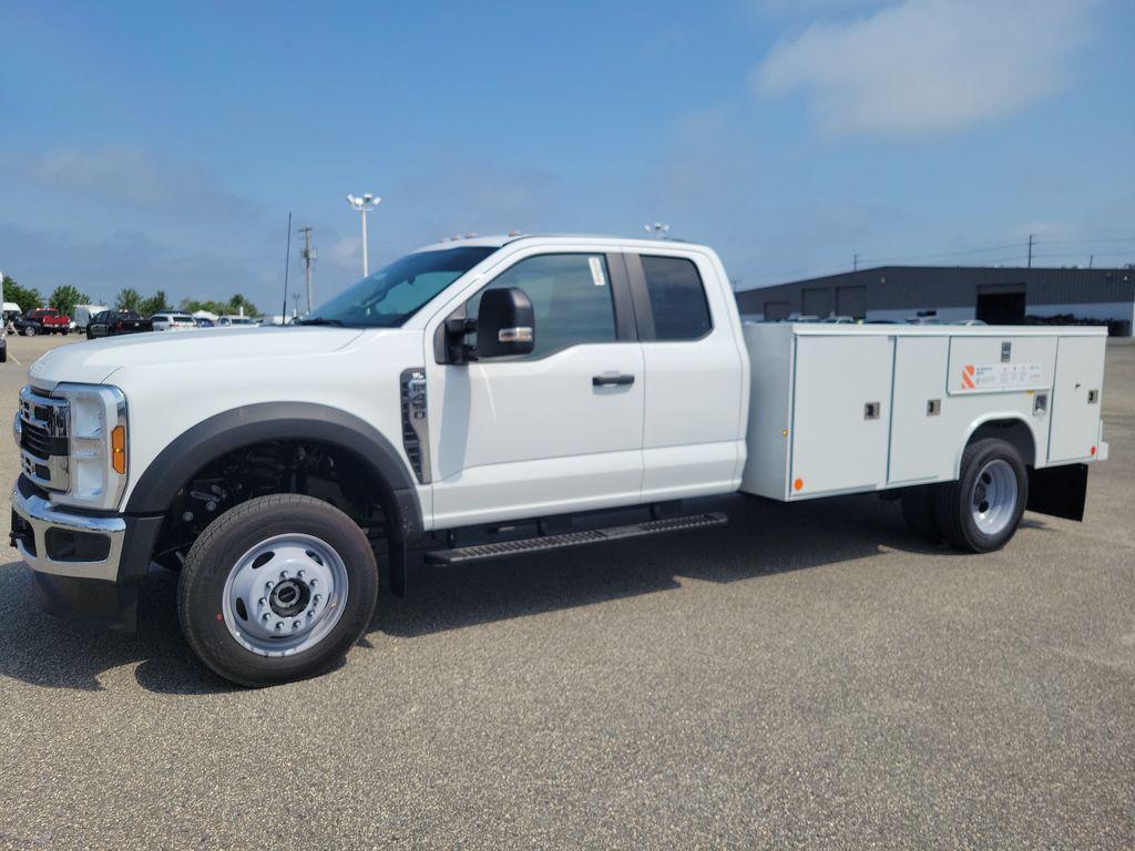 new 2025 Ford F-450 car, priced at $79,864
