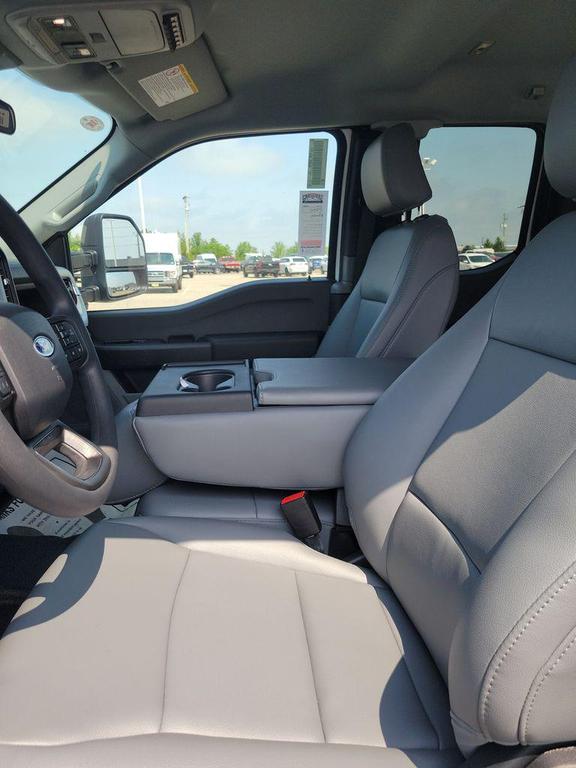 new 2025 Ford F-450 car, priced at $79,864