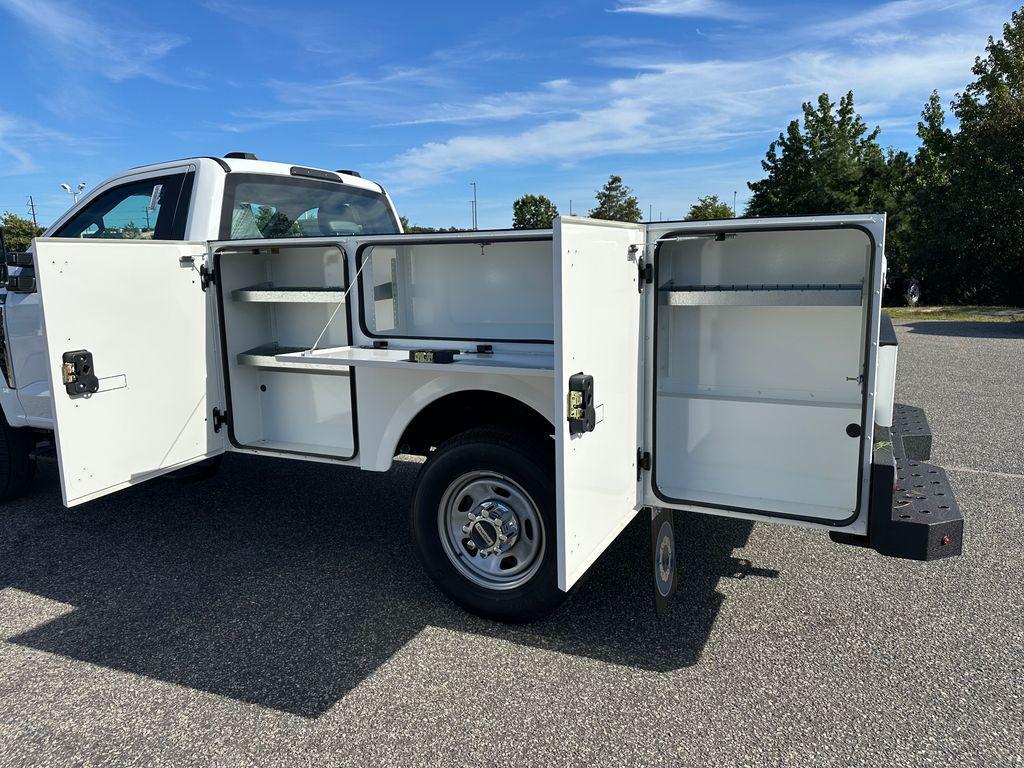new 2025 Ford F-350 car, priced at $71,190