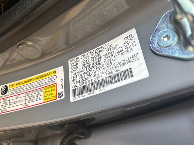 used 2024 Honda CR-V Hybrid car, priced at $39,987