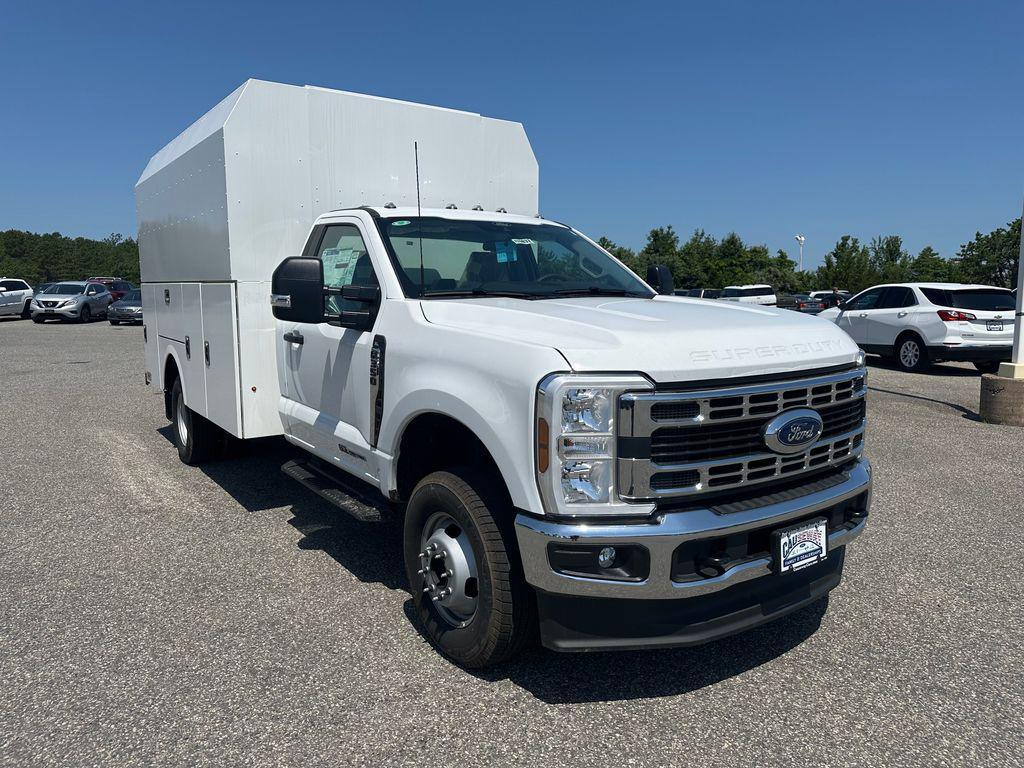 new 2024 Ford F-350 car, priced at $85,624