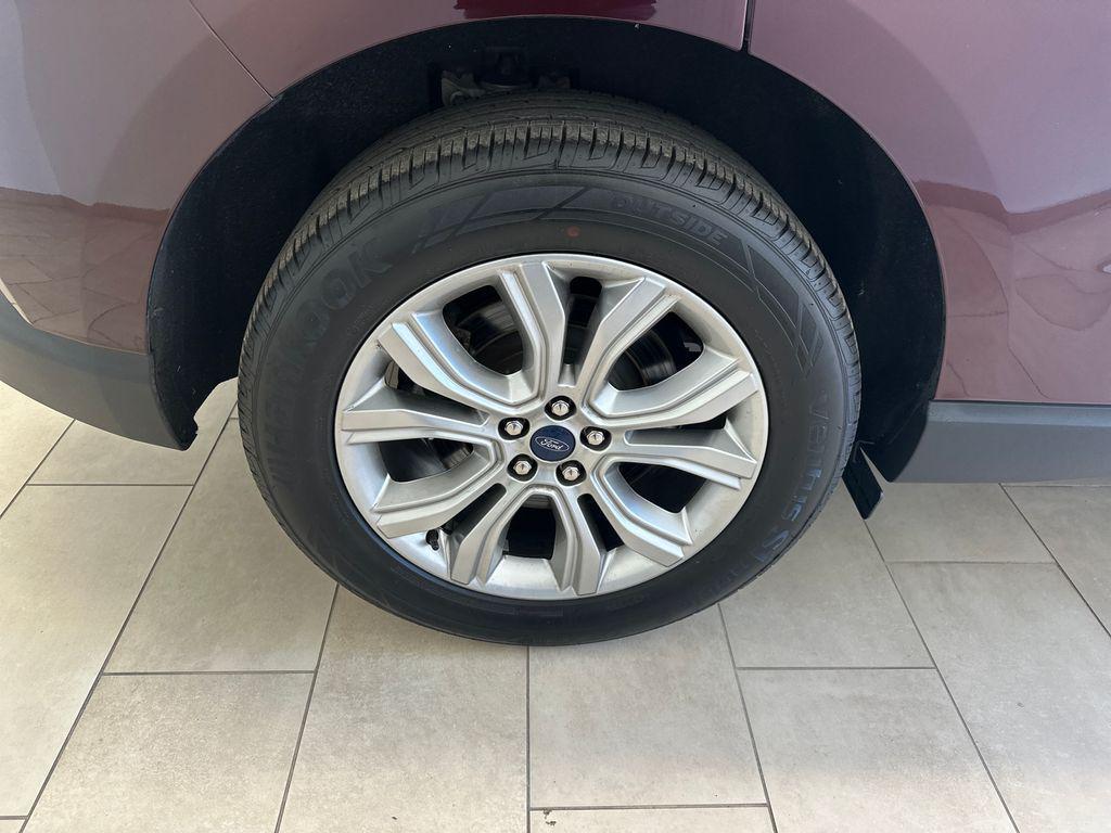 used 2022 Ford Edge car, priced at $29,778