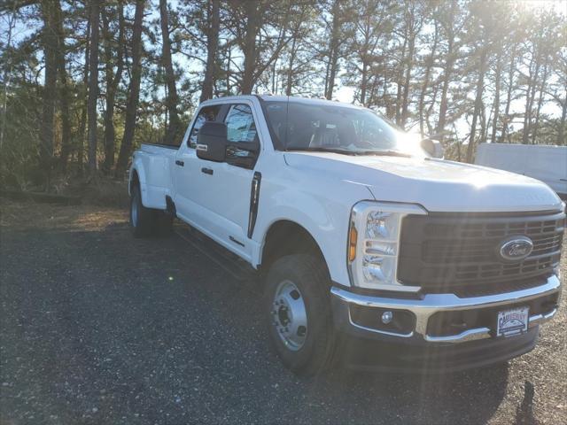 new 2024 Ford F-350 car, priced at $67,105