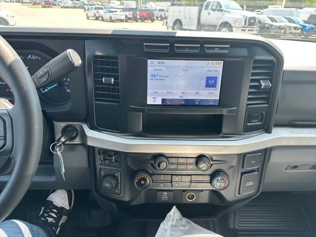 new 2024 Ford F-450 car, priced at $75,560