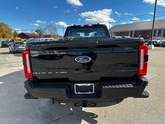 new 2024 Ford F-350 car