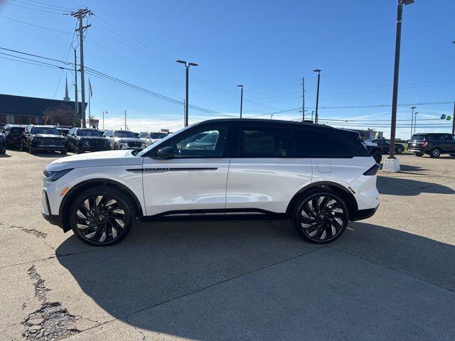 new 2025 Lincoln Nautilus car, priced at $64,386