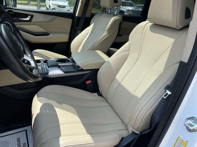 used 2023 Acura MDX car, priced at $40,404