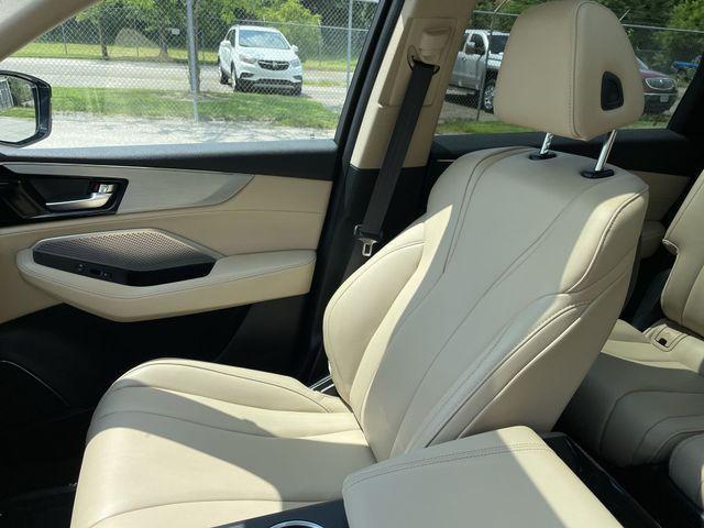 used 2023 Acura MDX car, priced at $40,404
