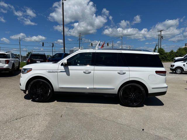 new 2024 Lincoln Navigator car, priced at $102,605