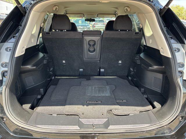 used 2015 Nissan Rogue car