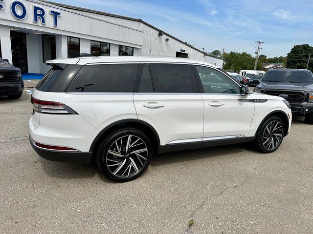 new 2025 Lincoln Aviator car, priced at $75,688