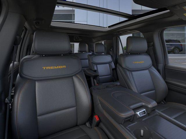 new 2025 Ford Expedition car, priced at $82,704