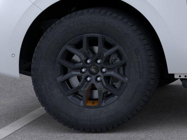 new 2025 Ford Expedition car, priced at $82,704