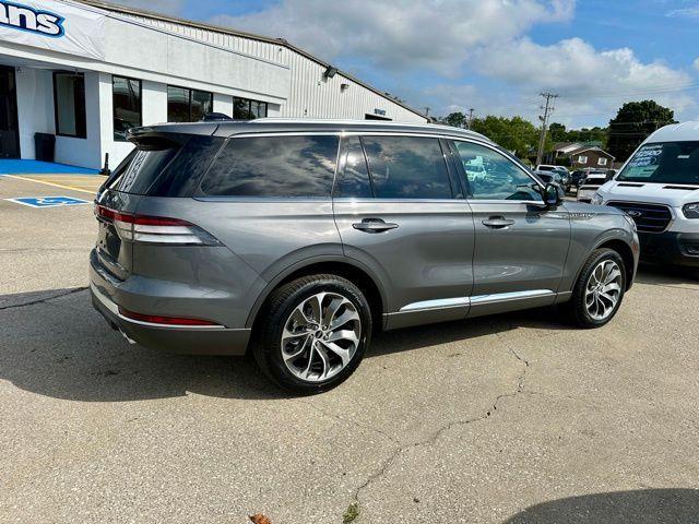 new 2025 Lincoln Aviator car, priced at $64,910