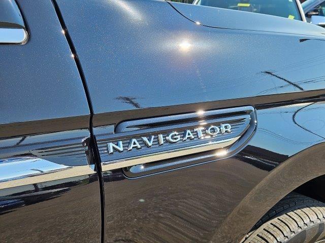 new 2024 Lincoln Navigator car, priced at $102,123