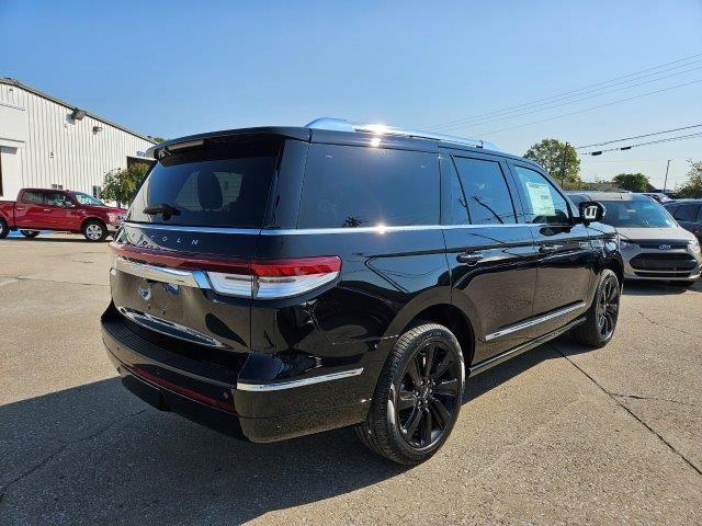 new 2024 Lincoln Navigator car, priced at $102,123