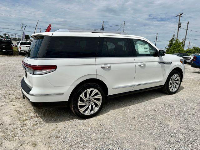 new 2024 Lincoln Navigator car, priced at $98,739